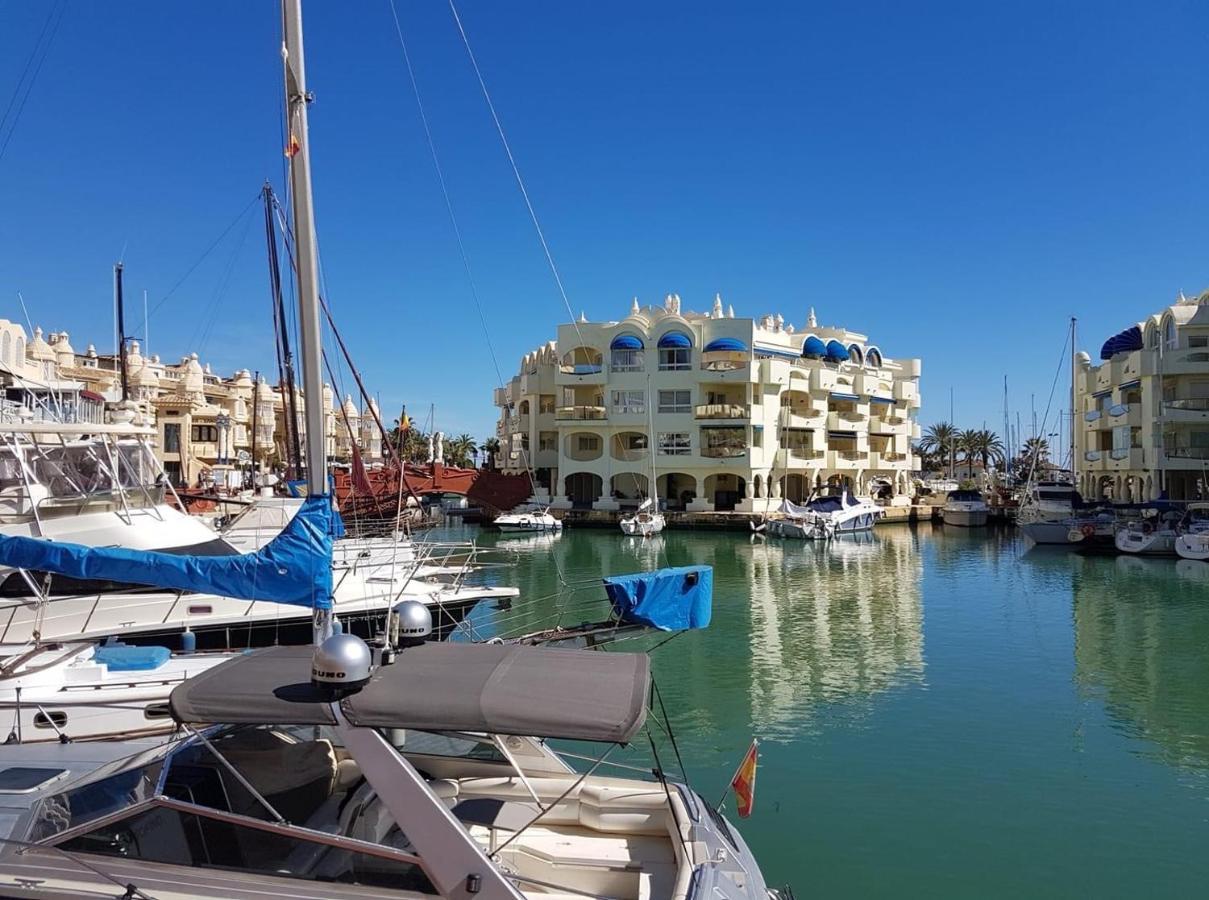 Apartamento Benalmadena Puerto Marina Διαμέρισμα Εξωτερικό φωτογραφία