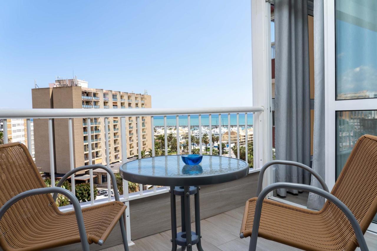 Apartamento Benalmadena Puerto Marina Διαμέρισμα Εξωτερικό φωτογραφία