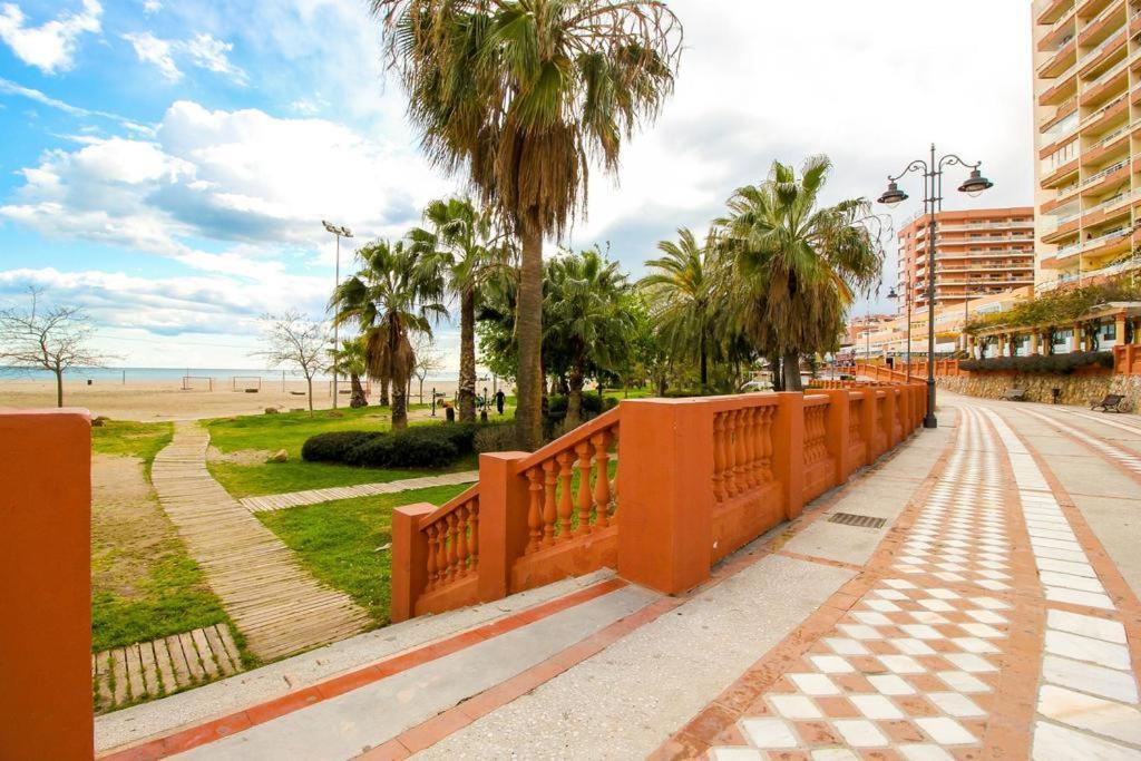 Apartamento Benalmadena Puerto Marina Διαμέρισμα Εξωτερικό φωτογραφία
